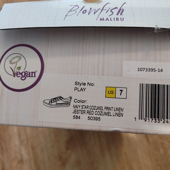 Size 7 Blow Hard red white and blue sneakers - Picture 10 of 12